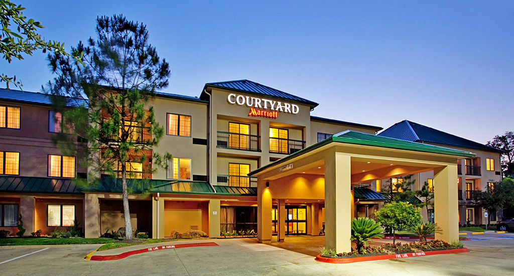 Courtyard Houston The Woodlands Hotel Exterior photo